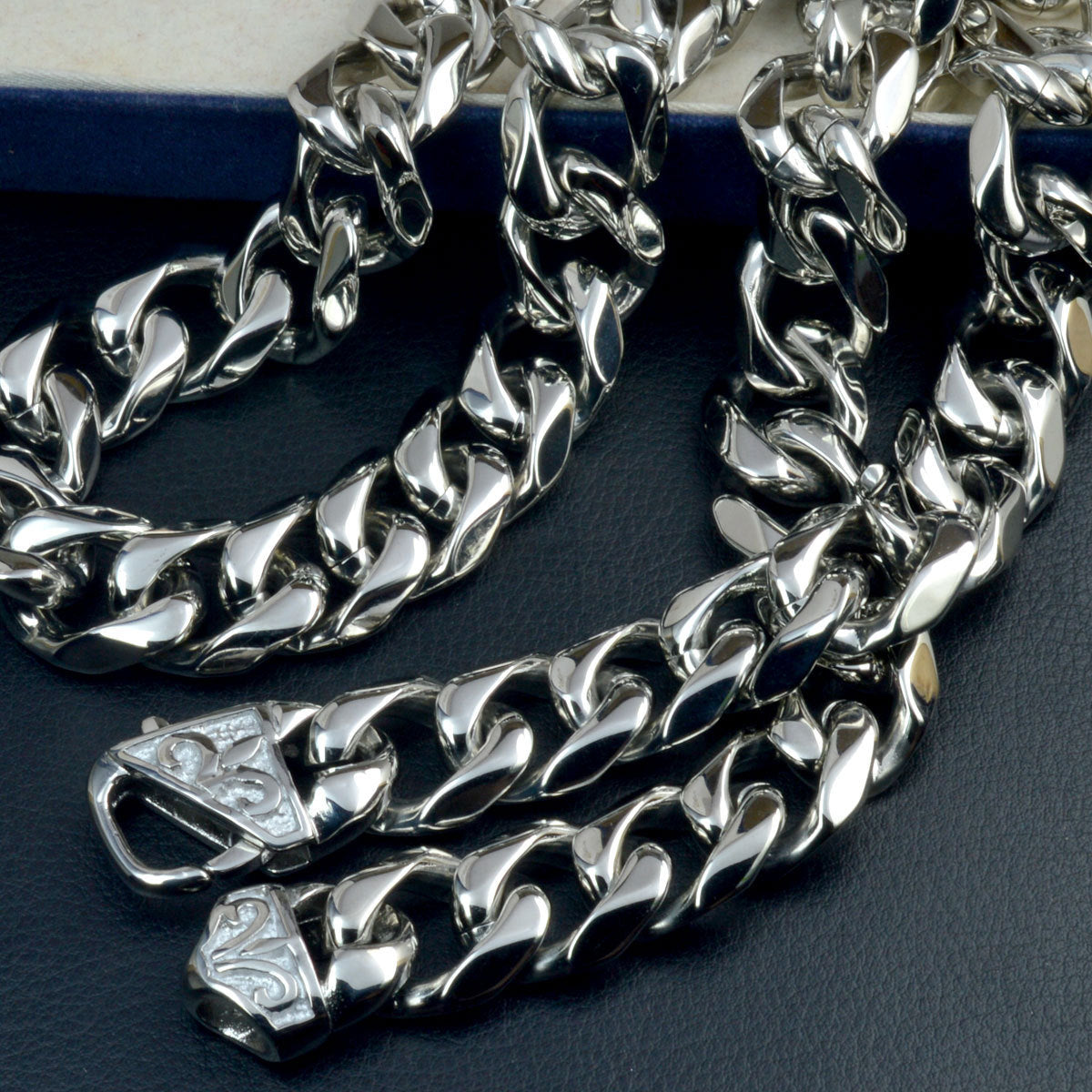 Large Classic Chain - DATNEWDRIP