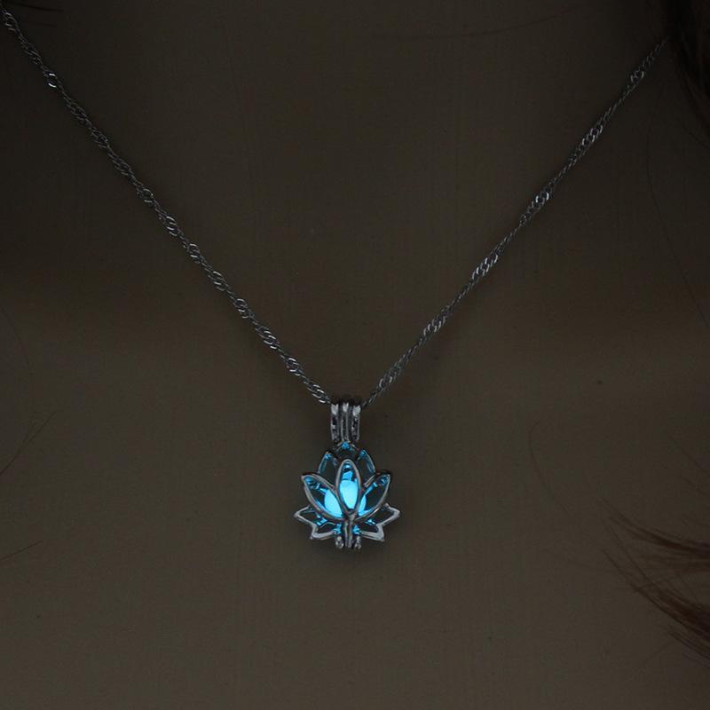 Luminous Lotus Pendant - DATNEWDRIP