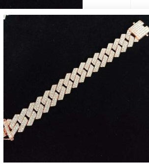 Iced Out Frosty Cuban Link Chain - DATNEWDRIP