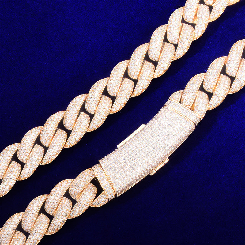 Iced Out Large Clip Super Frosty Cuban Link Chain - DATNEWDRIP