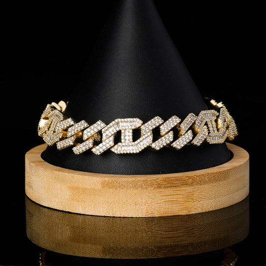 Iced Out 3 to 1 Pig Nose Bracelet - DATNEWDRIP