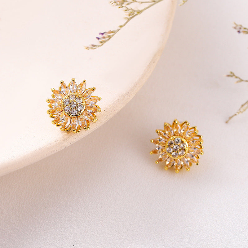 3 Piece Elegant Sunflower Pendant & Chain Necklace + Ear Studs + RingEarrings Fashion Exquisite Micro Seed Jewelry Ring - DATNEWDRIP