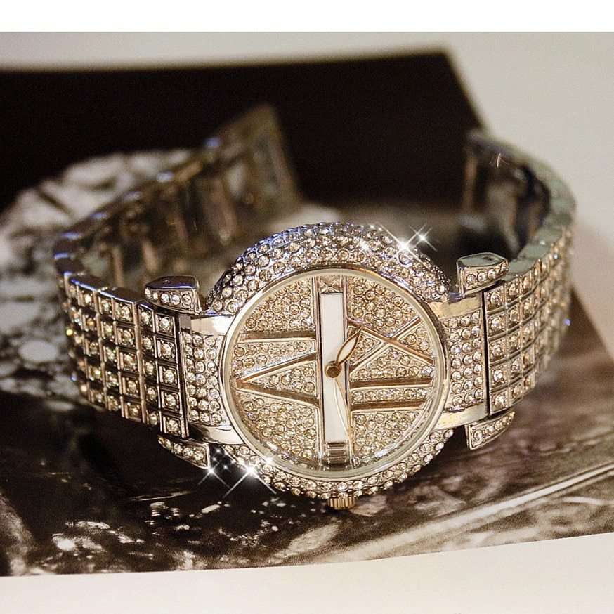 Iced Out Luxury Fashion Large Numerals Watch
