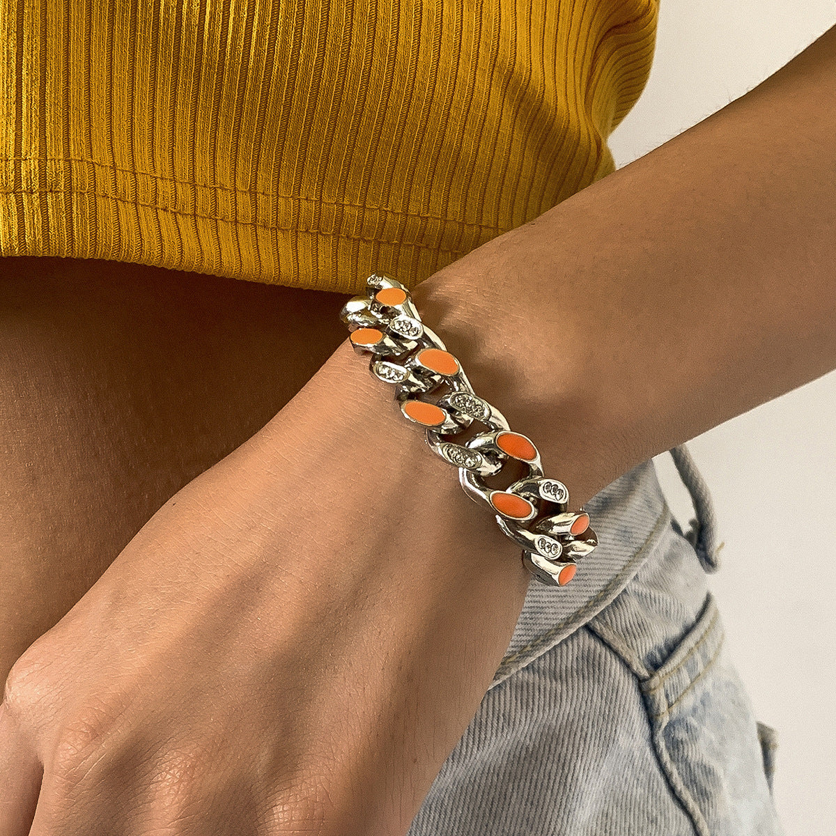Iced Out Half Resin Blue/Orange Chain - DATNEWDRIP
