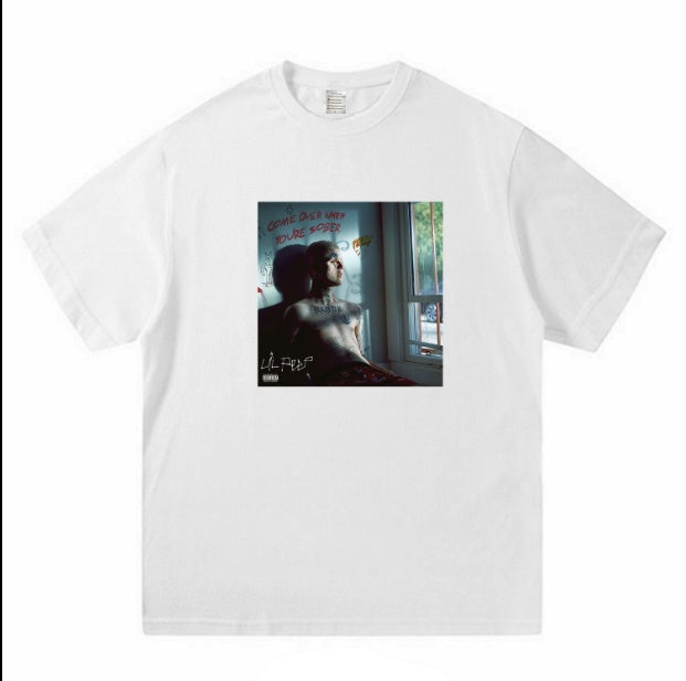 Lip Peep T-Shirt - Mens