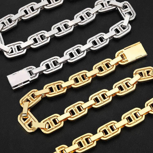 Iced Out 15mm Pig Nose Baguette Cuban Link Chain - DATNEWDRIP