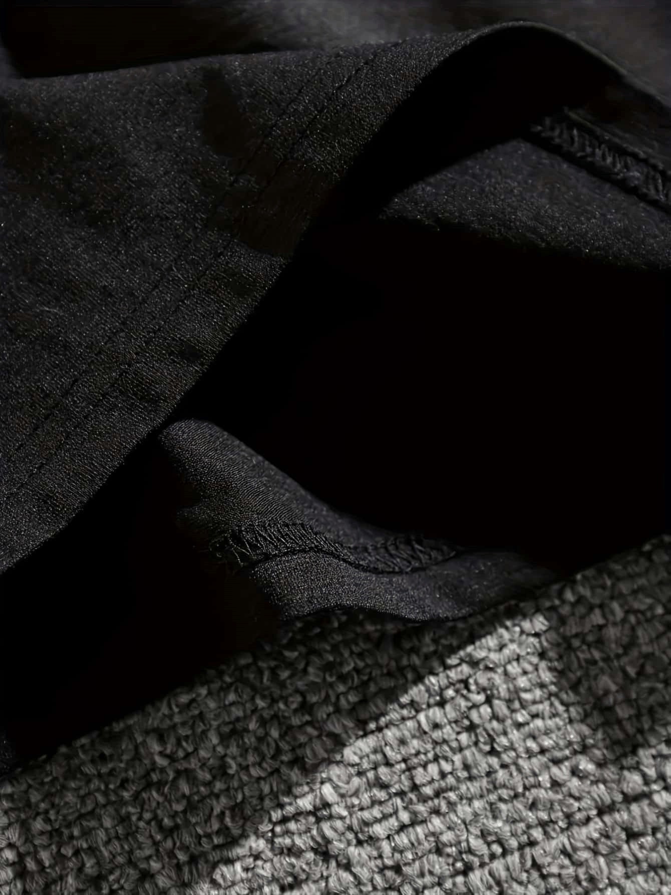 Trust No One T-Shirt - Mens - DATNEWDRIP