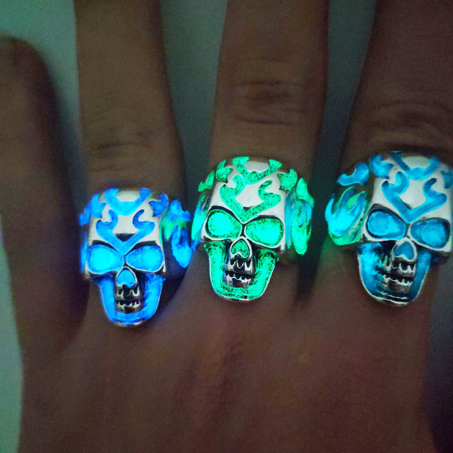 Retro flame skull luminous ring