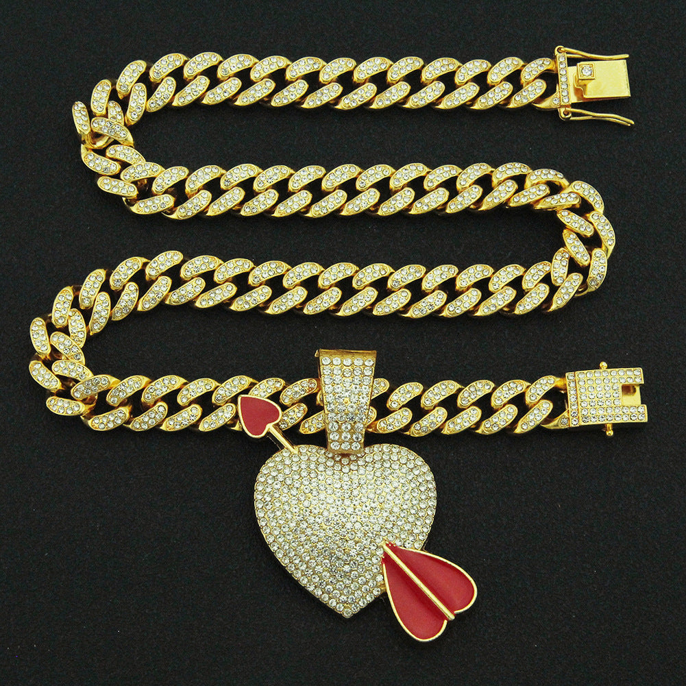 Hip-hop Three-dimensional Arrow Piercing Heart Pendant Necklace Full Of Diamonds