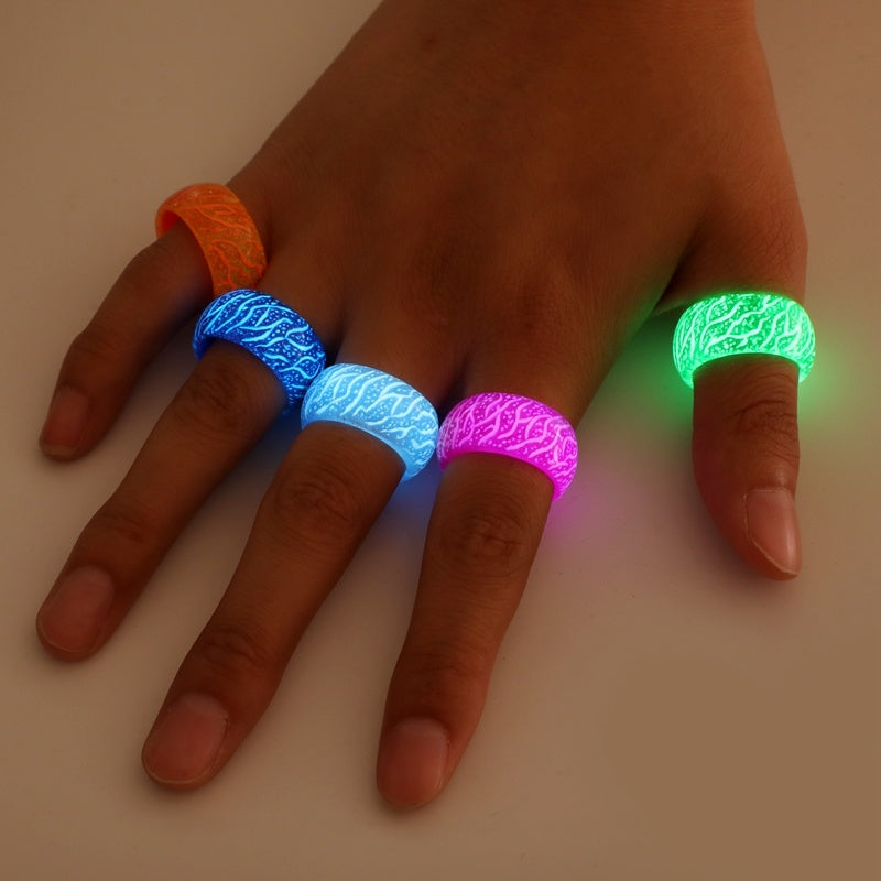 Wild cool luminous pattern ring