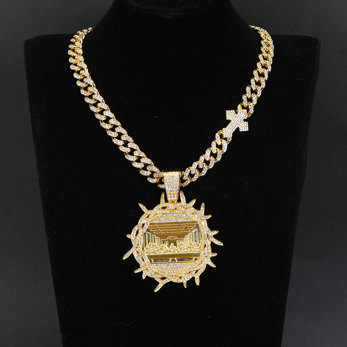 DATNEWDRIP Iced Out Thorned Last Supper Pendant
