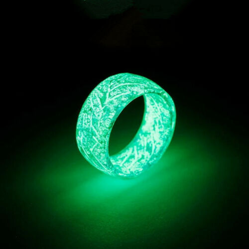 Cool Luminous Crackle Ring