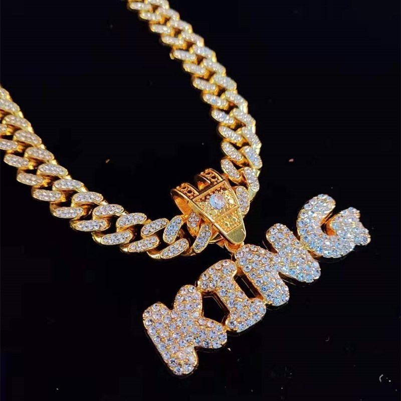 Men Women Hip Hop KING QUEEN Letter Pendant Necklace