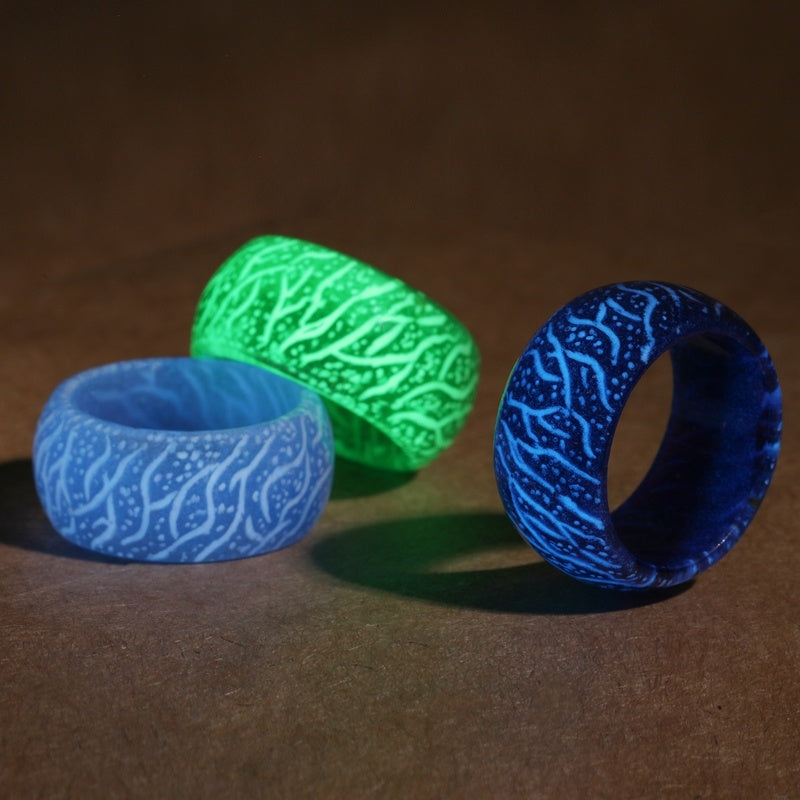 Wild cool luminous pattern ring