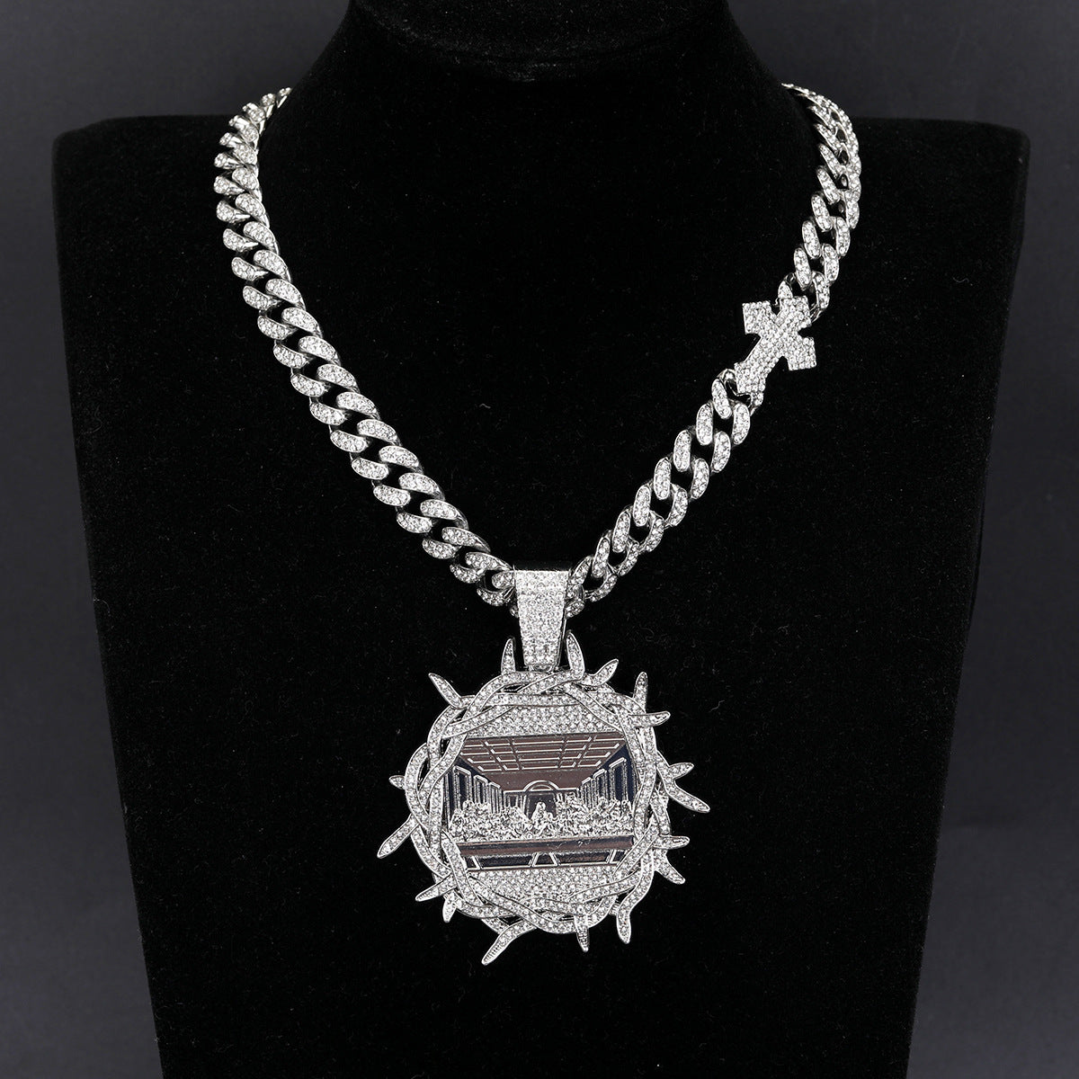 DATNEWDRIP Iced Out Thorned Last Supper Pendant