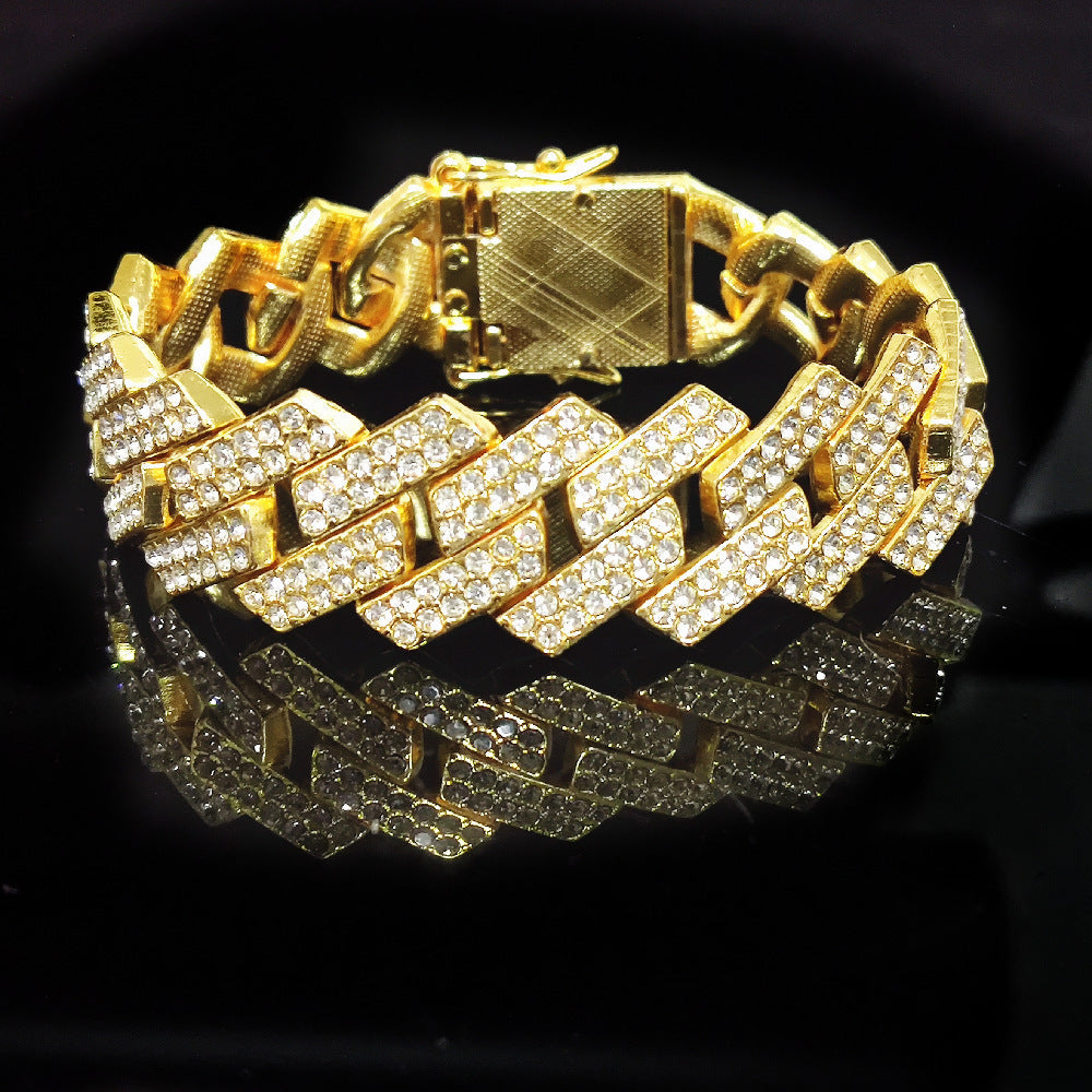 Iced Out 20mm Bold Prismatic Bar Chain - DATNEWDRIP