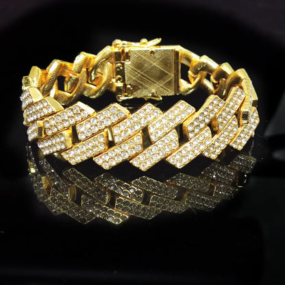 Iced Out 20mm Bold Prismatic Bar Chain - DATNEWDRIP