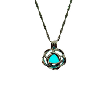Luminous Rose Pendant - DATNEWDRIP