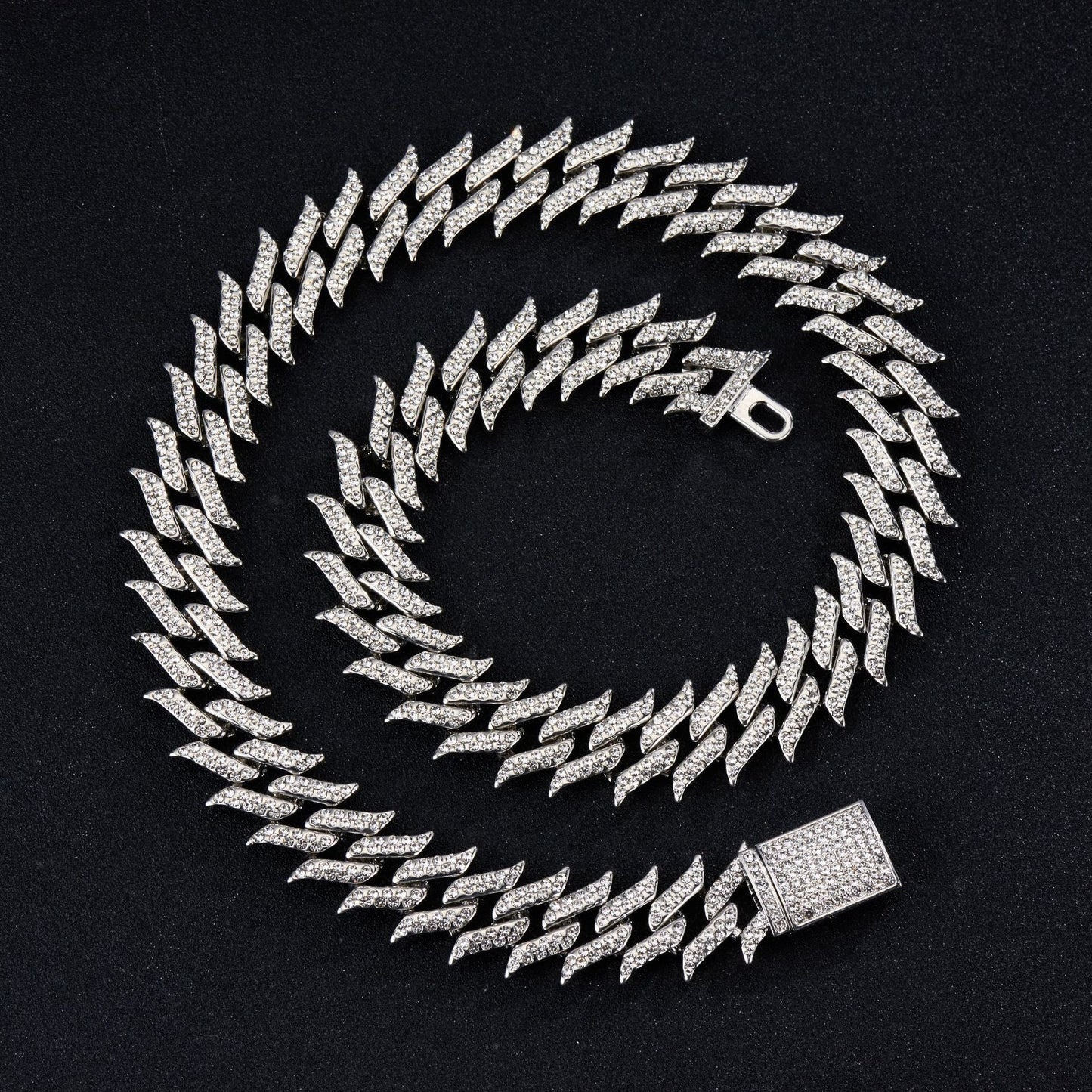 Iced Out Pointed Leaf Cuban Link Chain - DATNEWDRIP