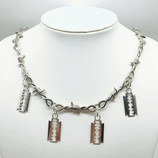 Razor Blade Hanging Necklace - DATNEWDRIP
