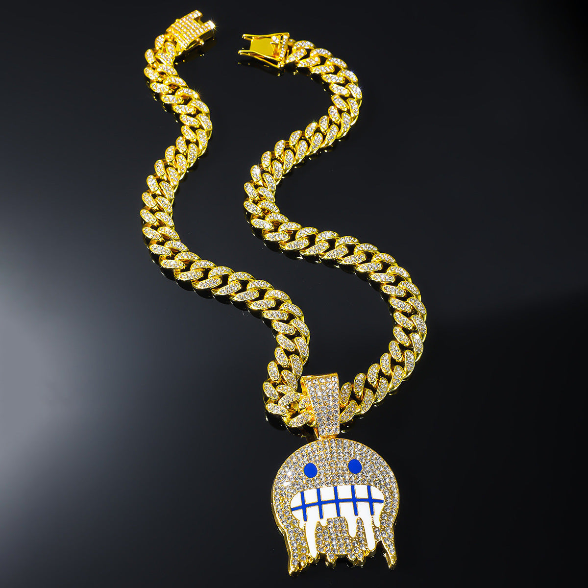 Iced Out Frosty Face Pendant - DATNEWDRIP
